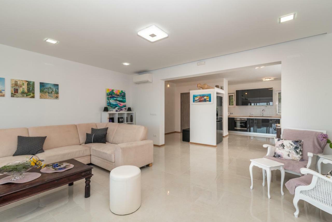 Villa Confido Luxury Apartment 01 Donji Seget Exteriér fotografie